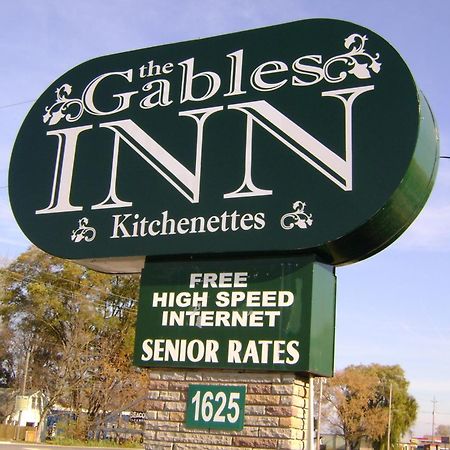 The Gables Inn Sarnia Zewnętrze zdjęcie