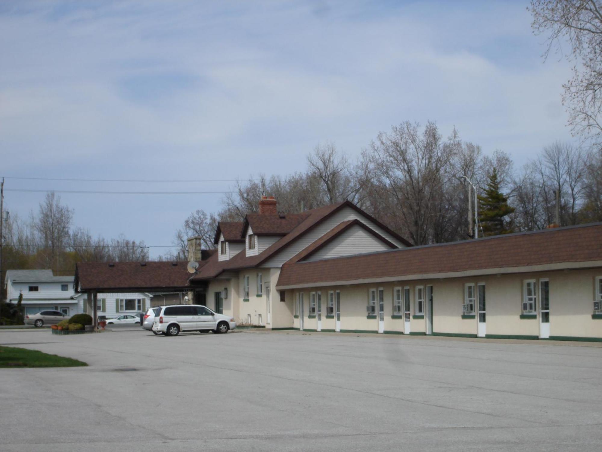 The Gables Inn Sarnia Zewnętrze zdjęcie